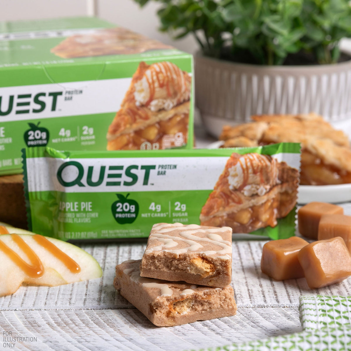 apple-pie-protein-bars-l0 qst-000647-apple-pie-protein-bars_4.jpg